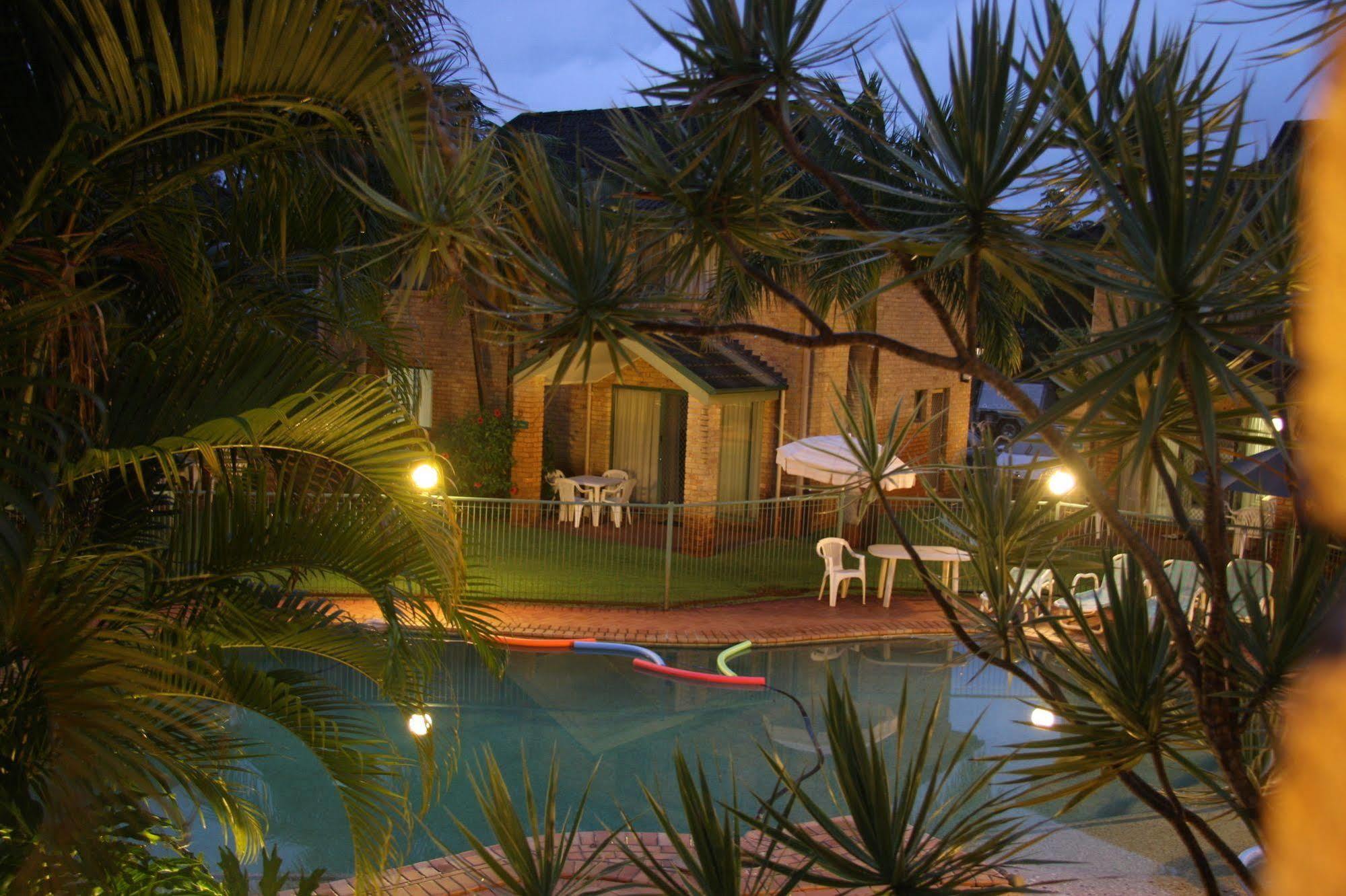 Aqua Villa Holiday Apartments Coffs Harbour Exterior photo